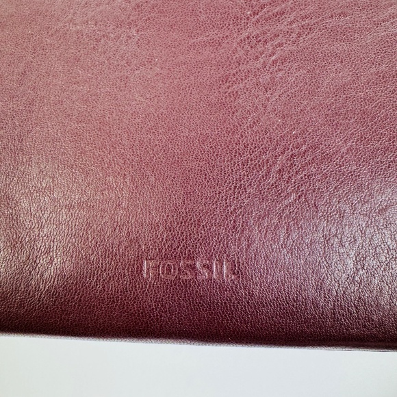 Fossil Willa Slim Tab Claret Red Geniune Cowhide Leather Wristlet Wallet *READ* - Picture 5 of 5